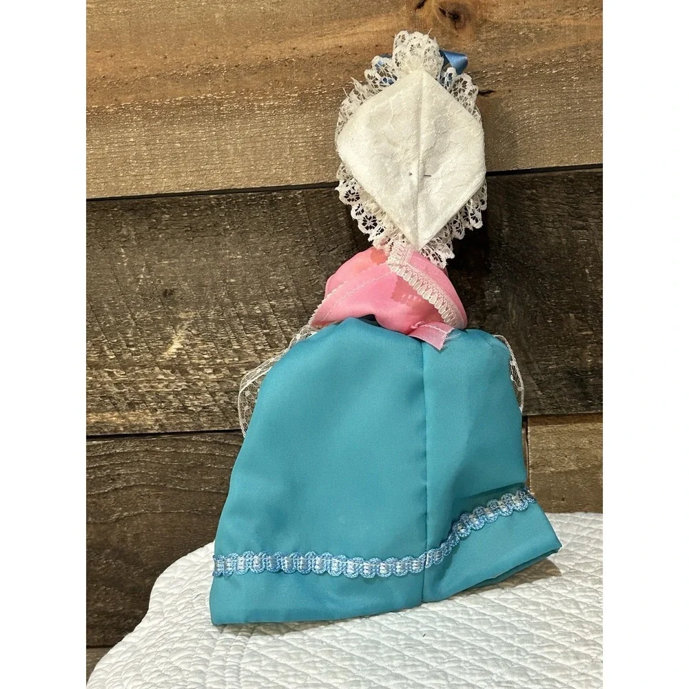Vintage Italian‎ Girl Doll Traditional Dress Plastic Sleepy Eye Doll